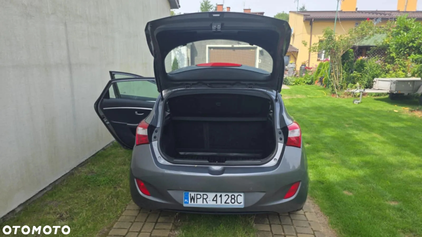 Hyundai i30 1.6 CRDi Classic + - 6
