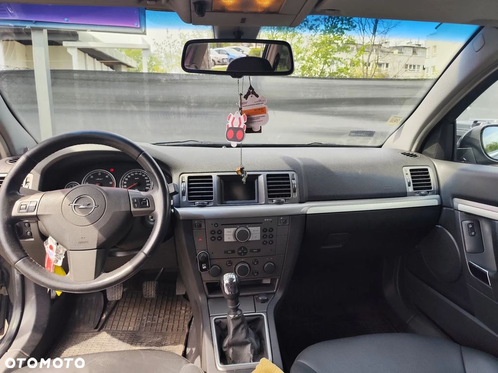 Opel Vectra 1.9 CDTI Cosmo - 18
