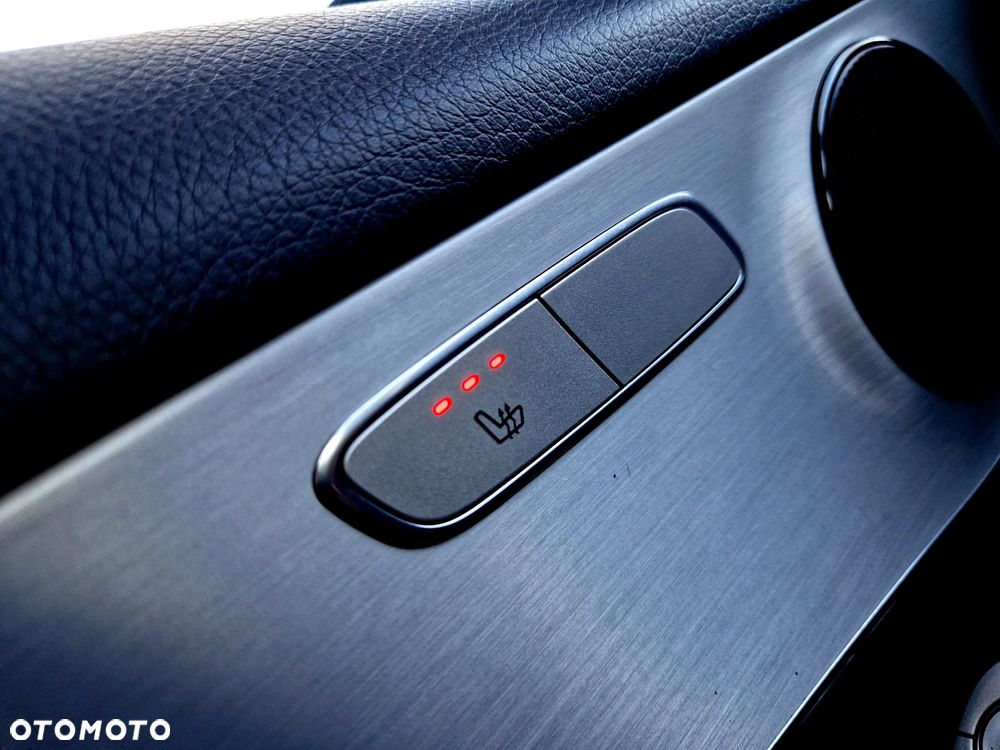 Mercedes-Benz GLC 220 d 4Matic 9G-TRONIC Exclusive - 20