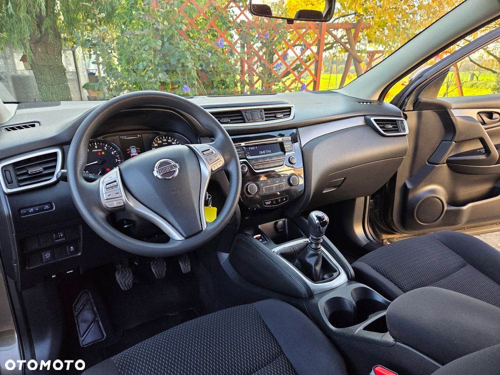 Nissan Qashqai 1.2 DIG-T Visia - 18
