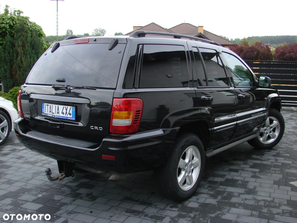 Jeep Grand Cherokee - 16