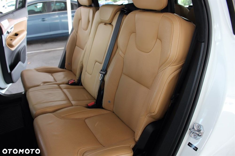 Volvo XC 90 T6 AWD Inscription 7os - 29