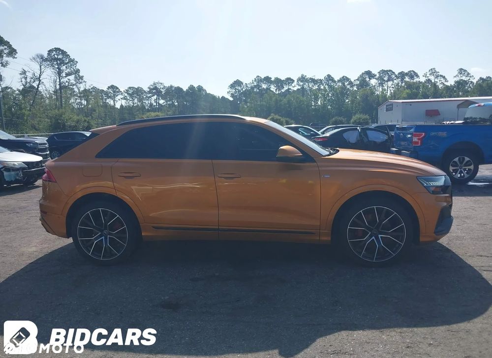 Audi Q8 2021 photo 5