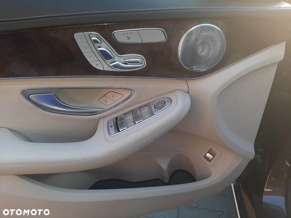 Mercedes-Benz Klasa C 300 7G-TRONIC Avantgarde - 17