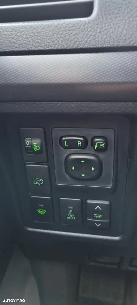 Toyota Land Cruiser 3.0 D-4D Automatik Executive - 14