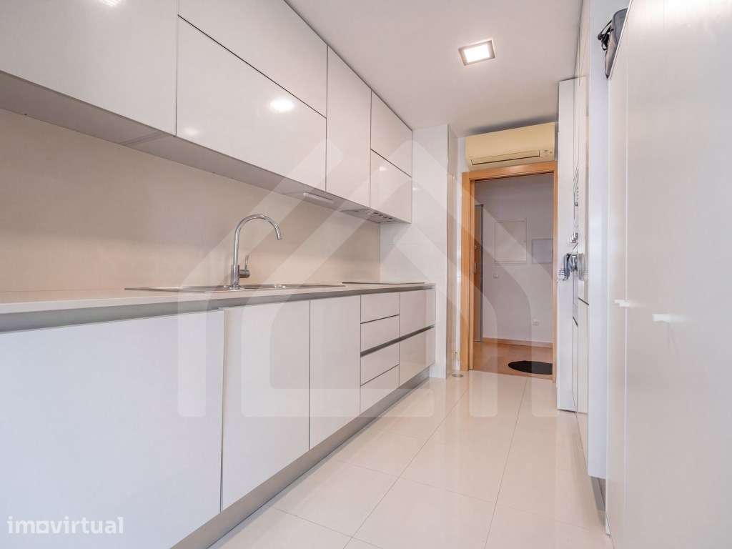 Apartamento T1 | Arrendamento | Quinta da Portela - Grande imagem: 2/24