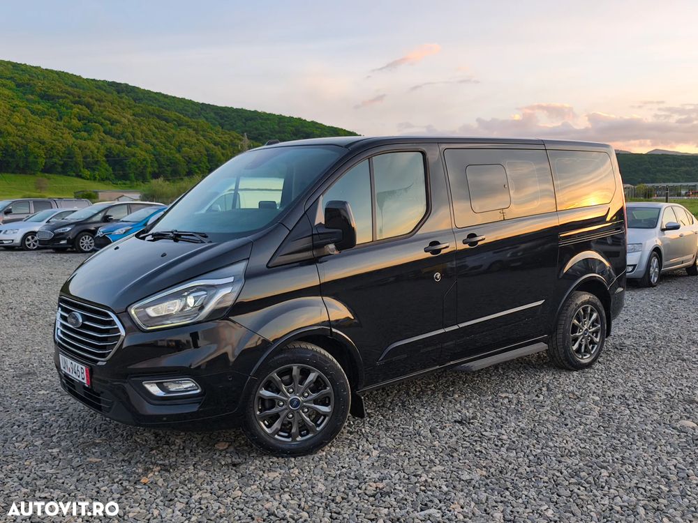 Ford Tourneo Custom - 3