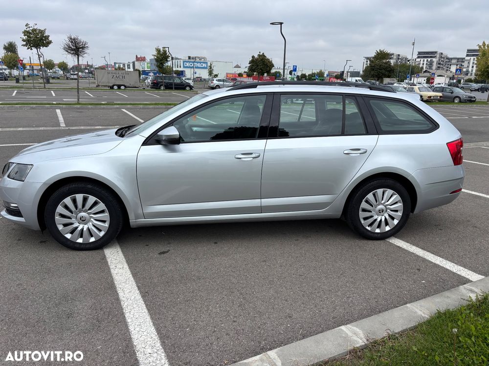 Skoda Octavia Combi Diesel 1.6 TDI Active - 3