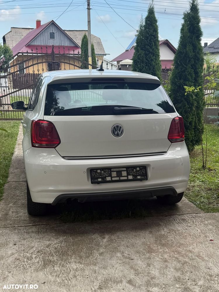 Volkswagen Polo - 2