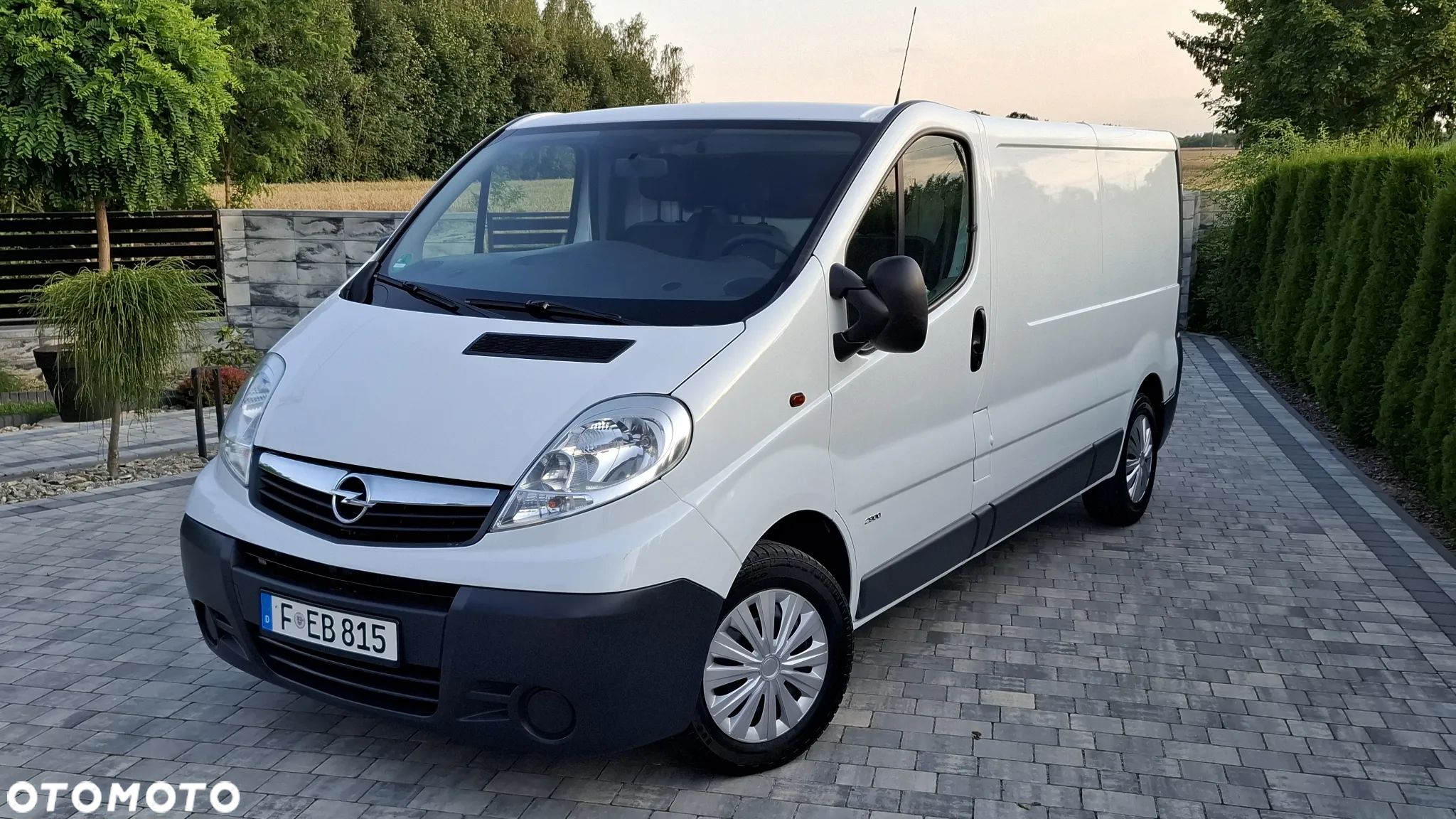 Opel VIVARO - 1