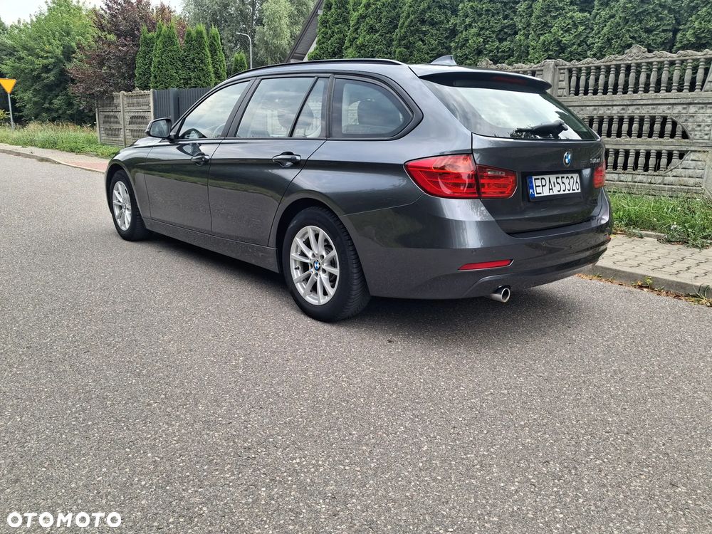 BMW Seria 3 318d DPF - 11