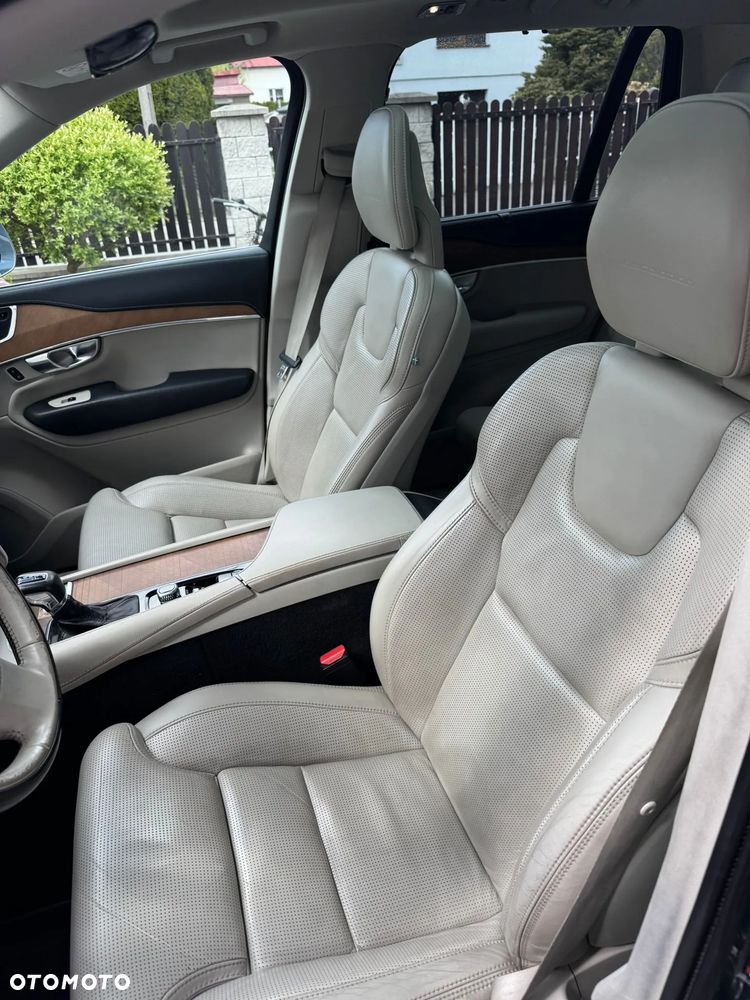 Volvo XC 90 D5 SCR AWD Inscription 7os - 12