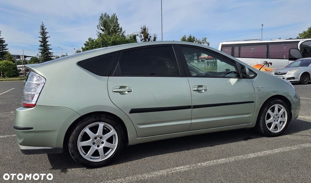 Toyota Prius 1.5 VVT-i Sol (nav) - 7