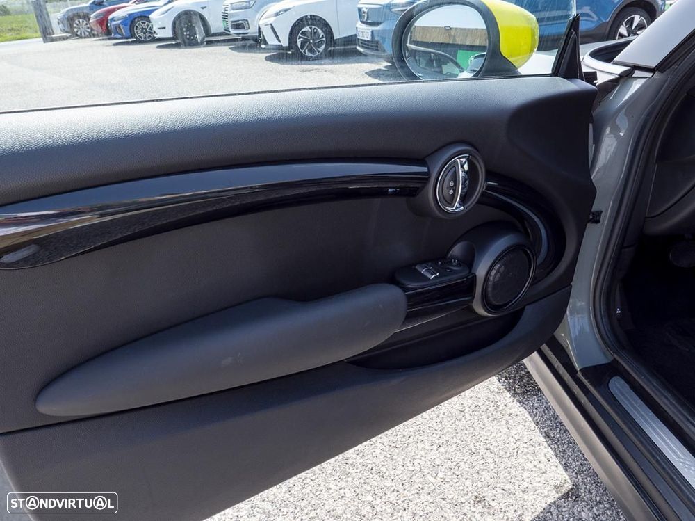 MINI 3 Portas Cooper SE Yours - 20