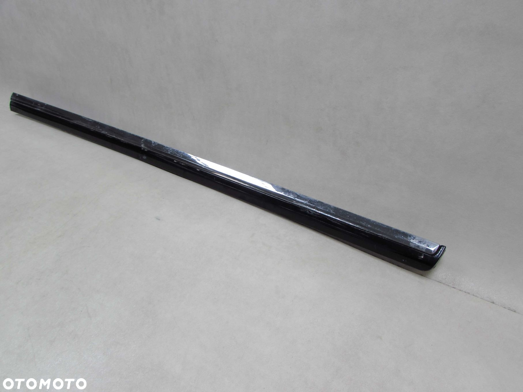 VW PASSAT B7 LISTWA DRZWI CHROM PRAWY PRZOD 3AA854940 10-15 - 2