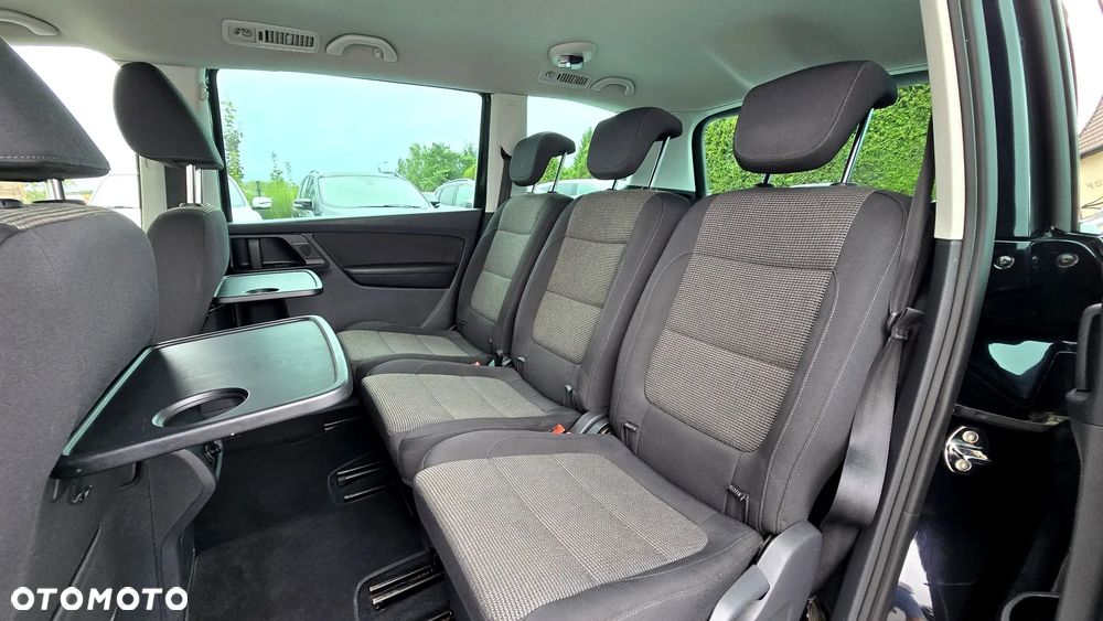 Volkswagen Sharan 2.0 TDI DPF Comfortline - 26