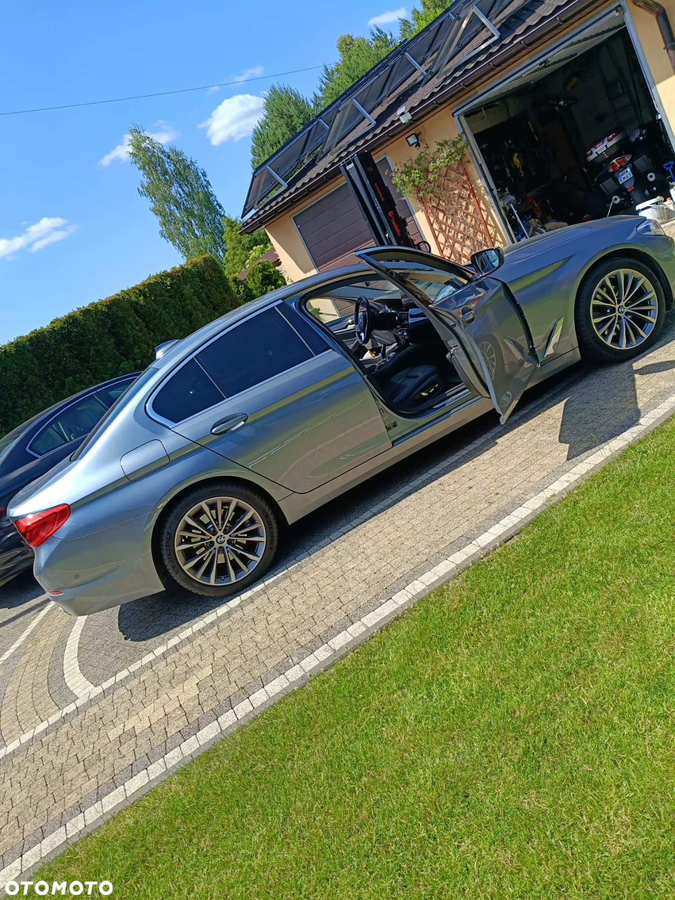 BMW Seria 5 520d Efficient Dynamics Luxury Line - 2