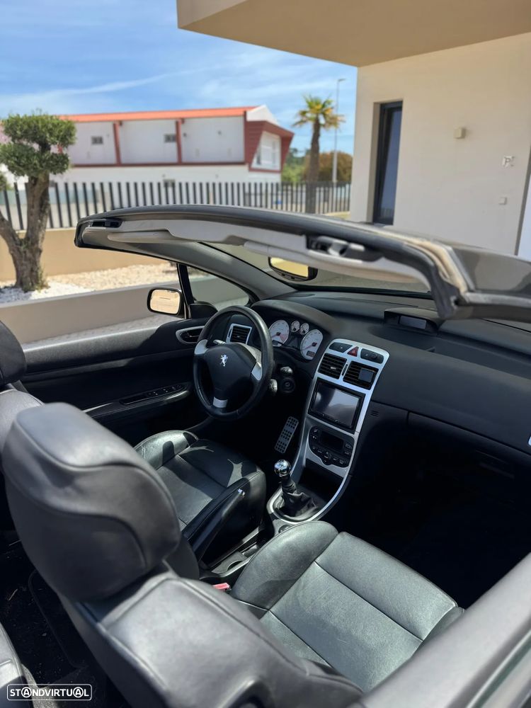 Peugeot 307 CC 1.6 Dynamique - 11