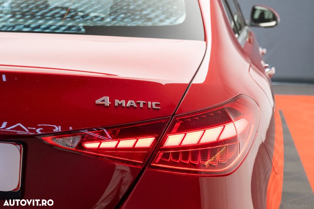 Mercedes-Benz C 220 d 9G-TRONIC 4Matic Avantgarde - 35
