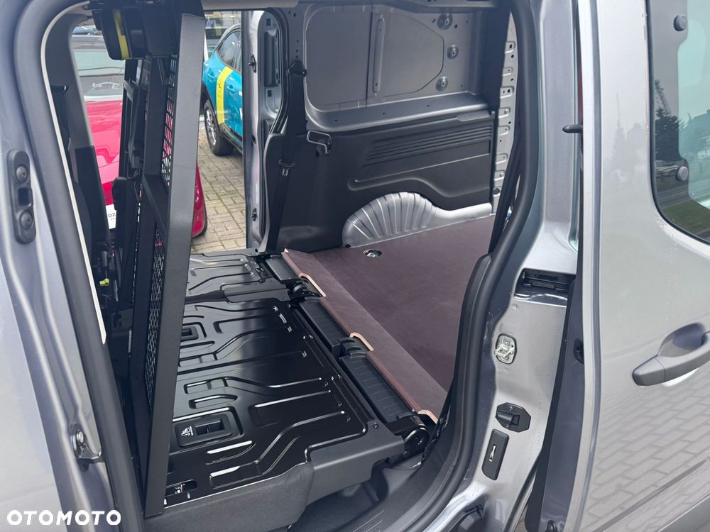 Opel Combo Cargo Załogowy XL - 10