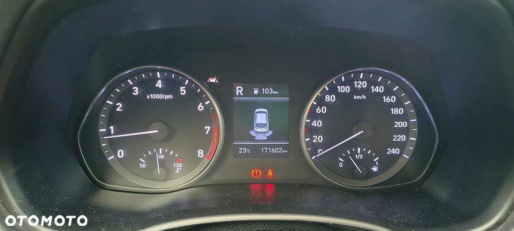 Hyundai i30 1.5 DPI Classic + - 28