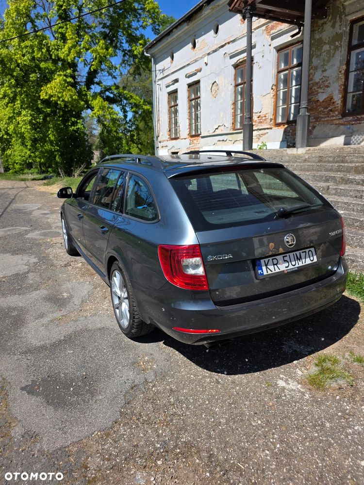 Skoda Superb 2.0 TDI Active - 4