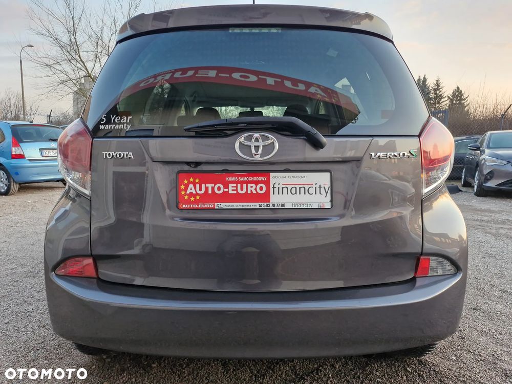 Toyota Verso S 1.33 Premium - 4