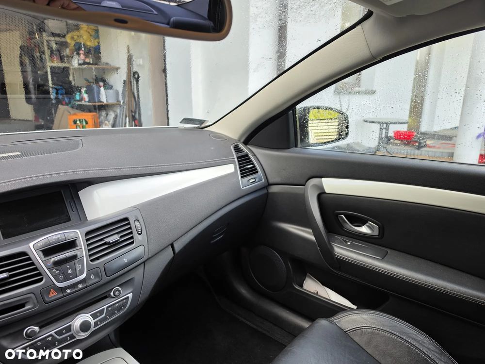 Renault Laguna - 5
