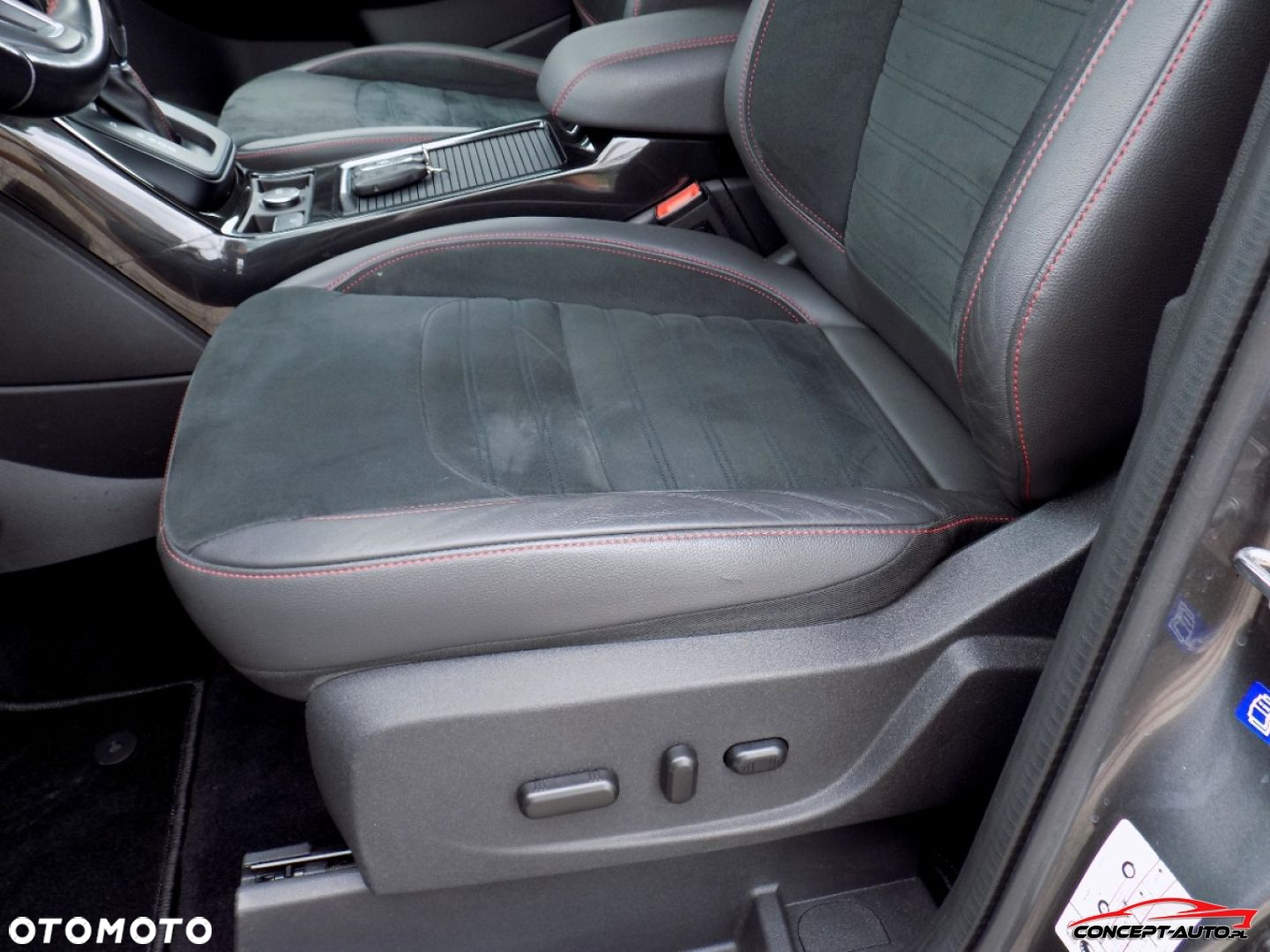 Ford Kuga - 21