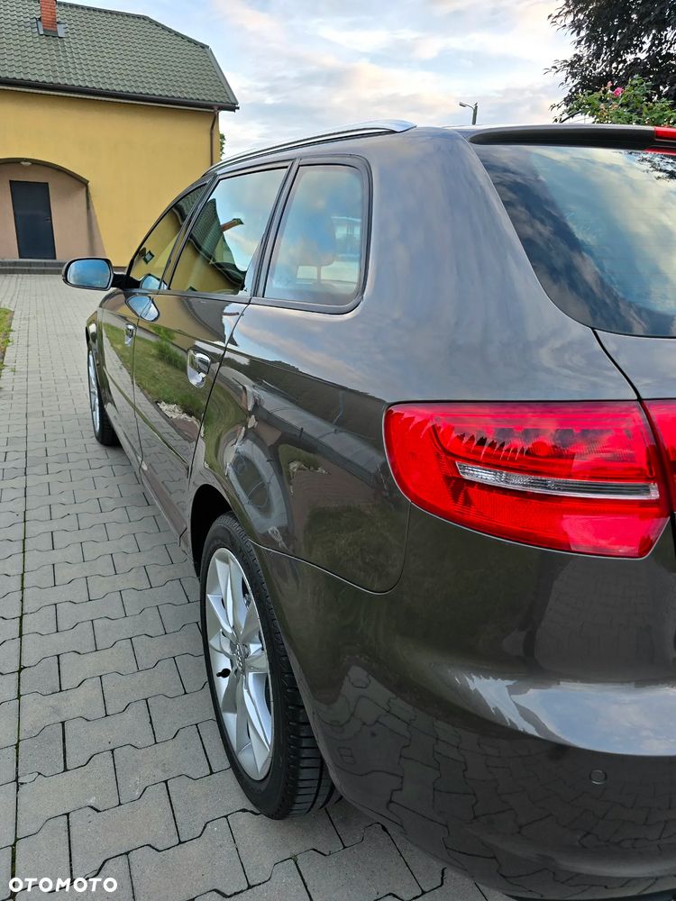 Audi A3 Sportback 2.0 TDI Ambiente - 34
