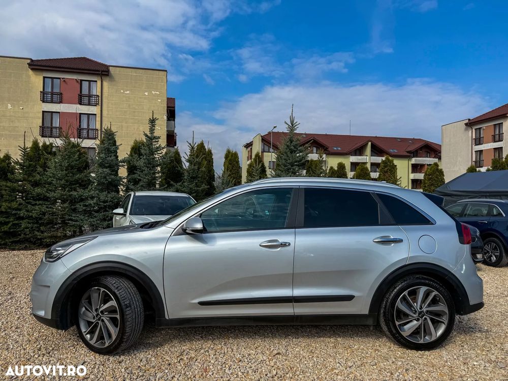Kia Niro 1.6 GDI HEV 2WD OPF Aut. Edition 7 - 4