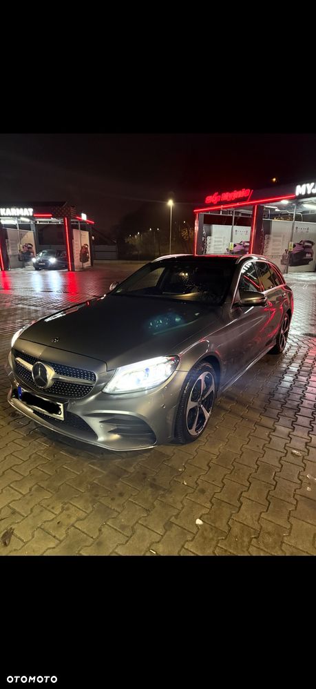 Mercedes-Benz Klasa C 300 d 4MATIC 9G-TRONIC - 18