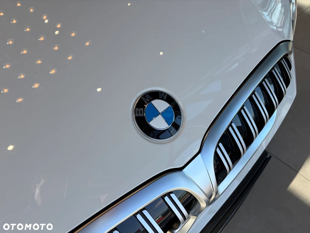 BMW Seria 3 320i xDrive - 11