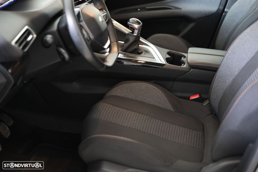 Peugeot 3008 1.5 BlueHDi Active - 15