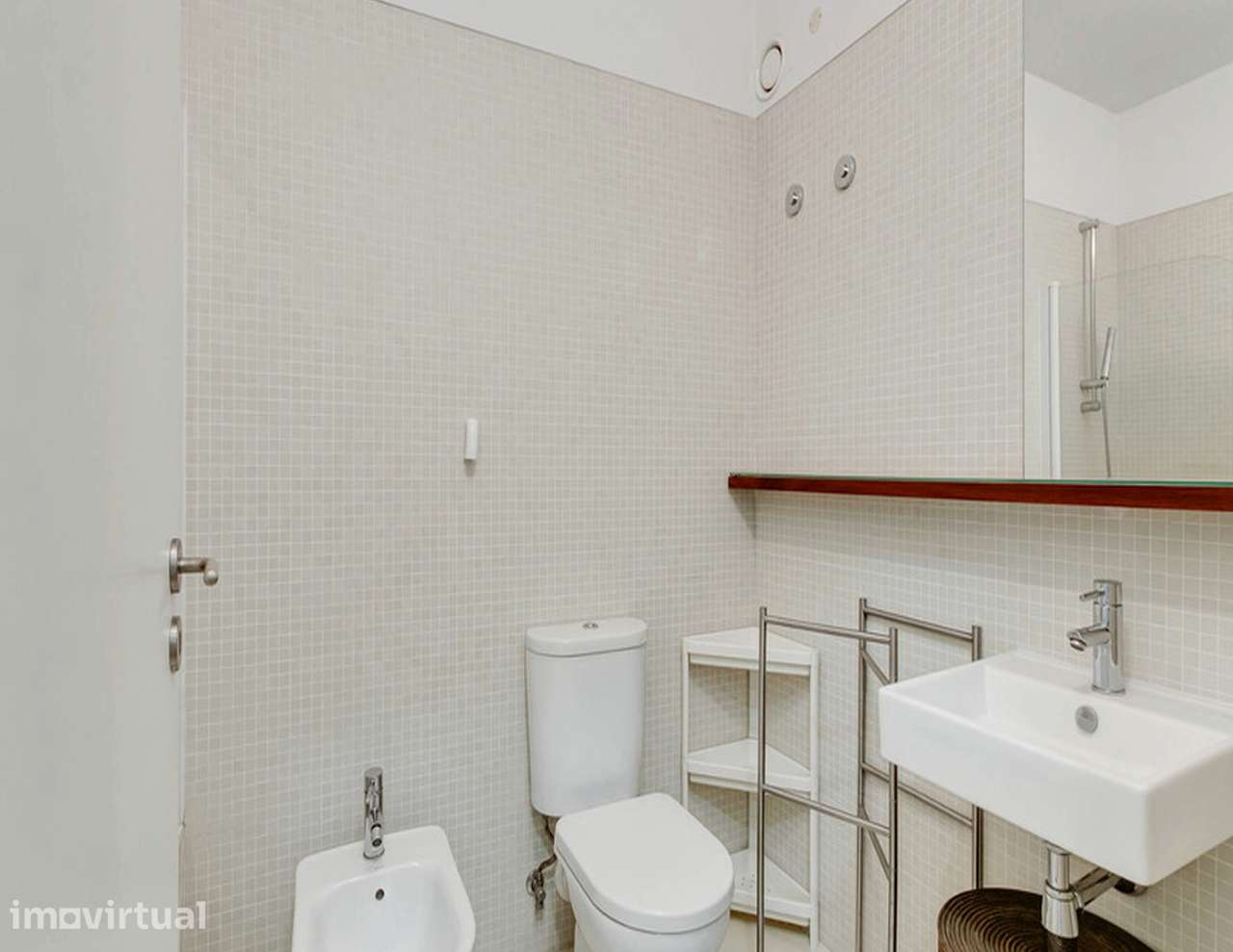 Apartamento T0 com ar condicionado em Lisboa - Grande imagem: 4/21