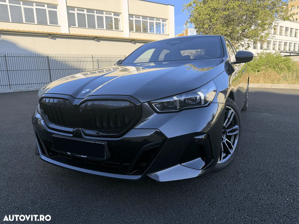 BMW Seria 5 520i Aut. - 2