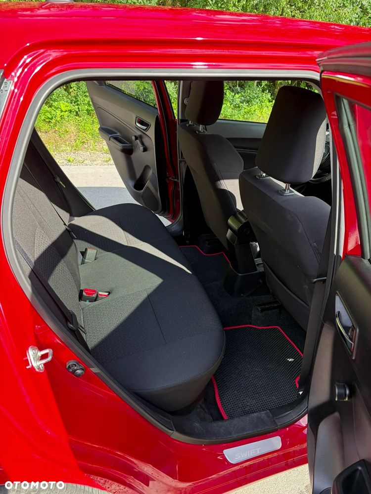 Suzuki Swift - 11