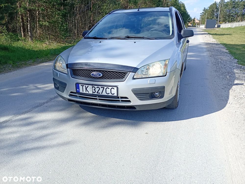 Ford Focus 2.0 Ghia - 3