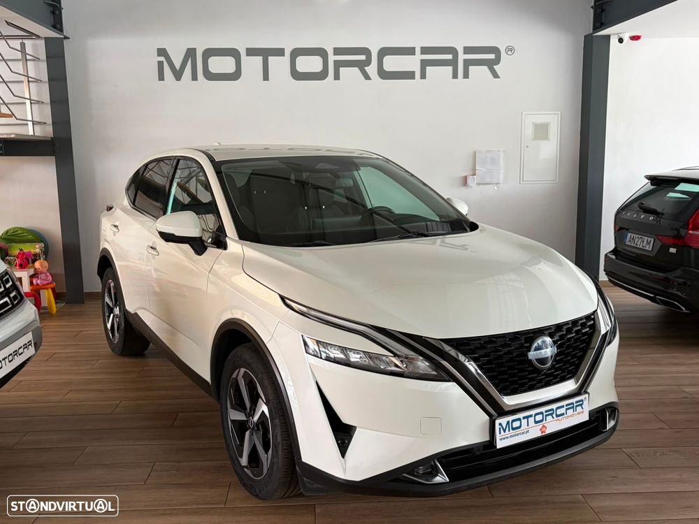 Nissan Qashqai 1.3 DIG-T N-Connecta - 1