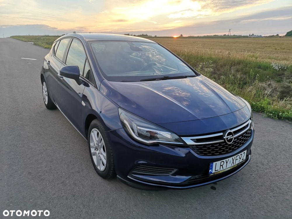Opel Astra 1.6 CDTI Essentia S&S - 38