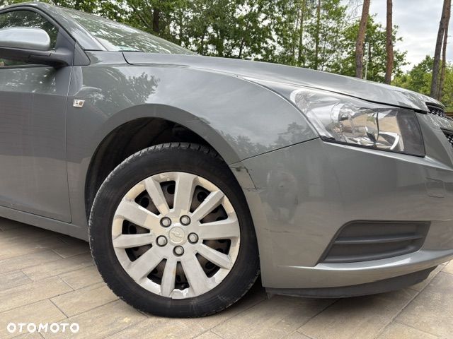 Chevrolet Cruze 2.0 VDCi Base - 9