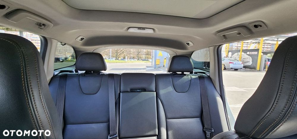 Volvo XC 60 T5 AWD Drive-E Summum - 9