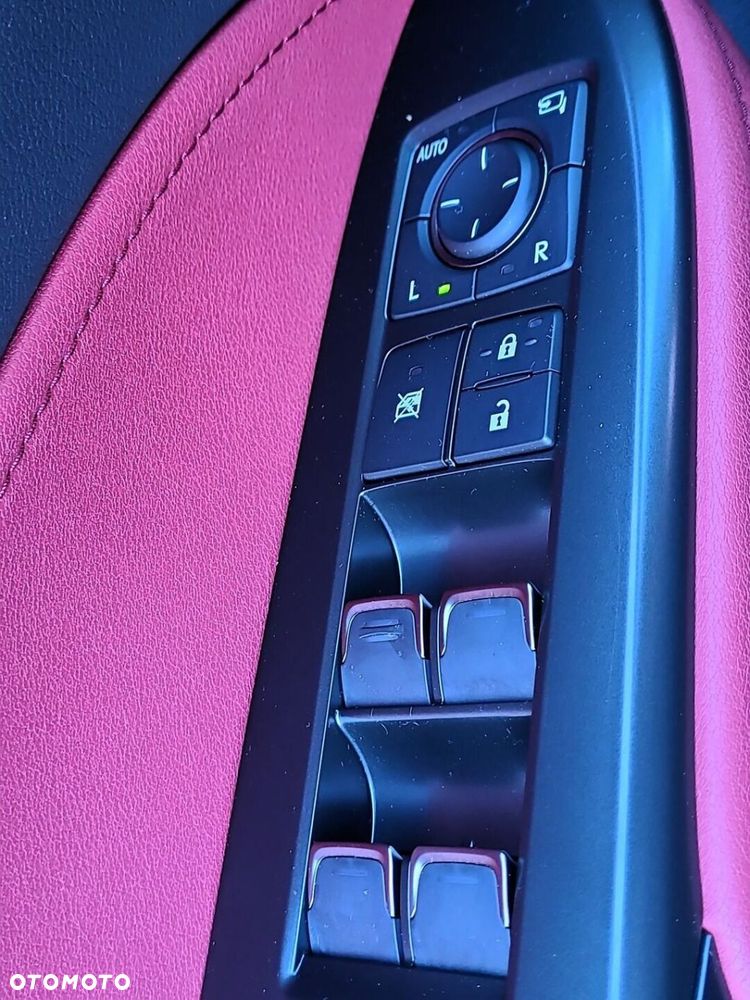 Lexus NX 350h F Sport AWD - 32