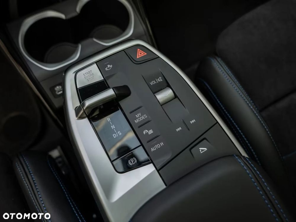 BMW X1 xDrive23i mHEV M Sport - 21