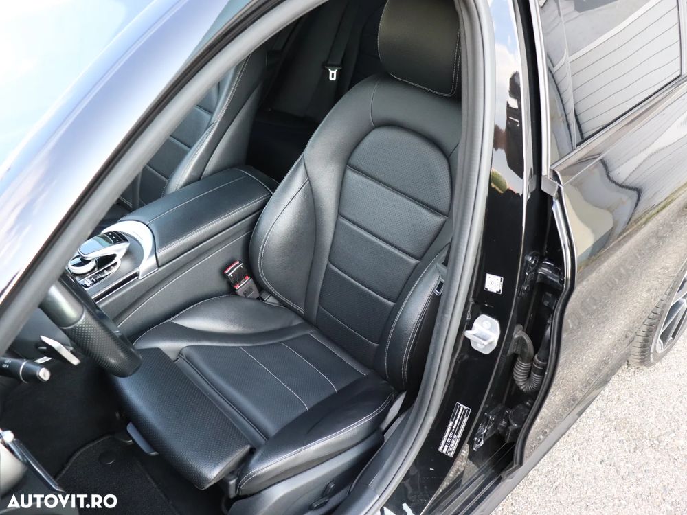 Mercedes-Benz C 220 d 4Matic 9G-TRONIC AMG Line - 28