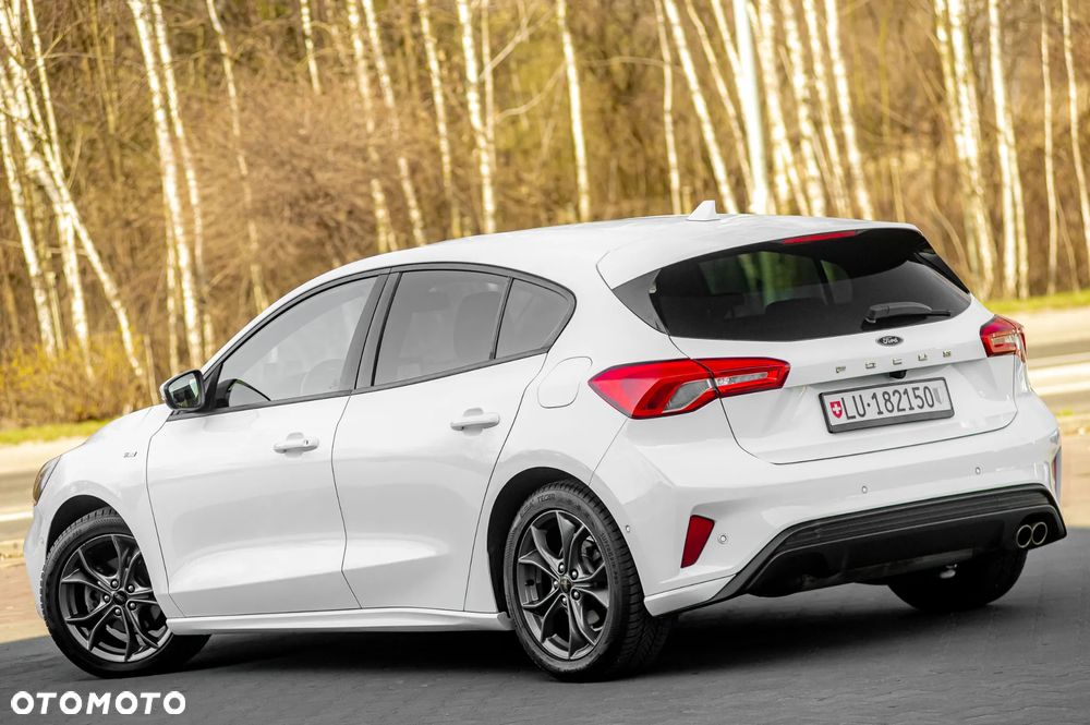Ford Focus - 12