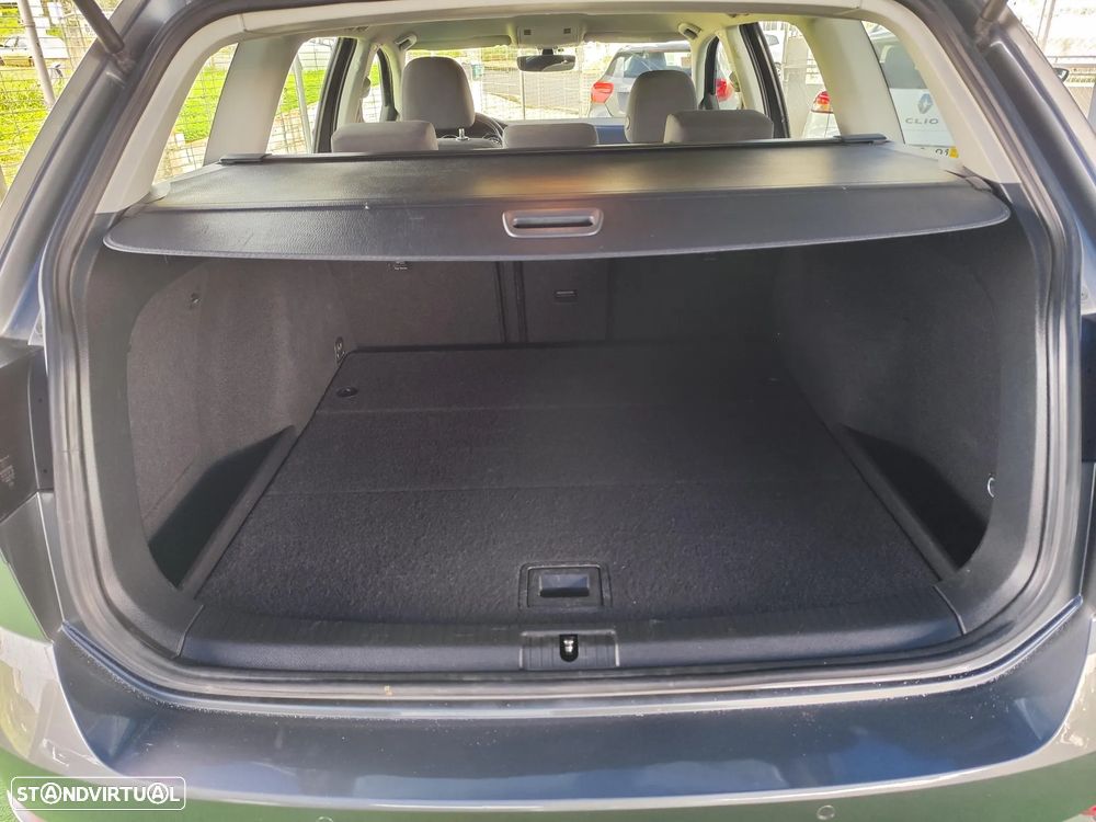 VW Golf Variant 1.6 TDi Confortline - 45