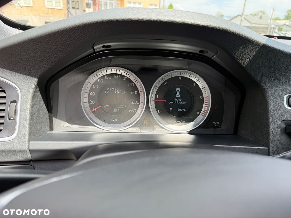 Volvo S60 D5 Geartronic Summum - 10