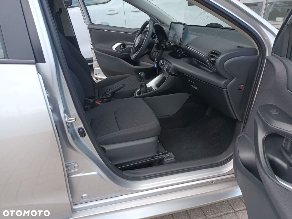 Toyota Yaris 1.5 Active - 6