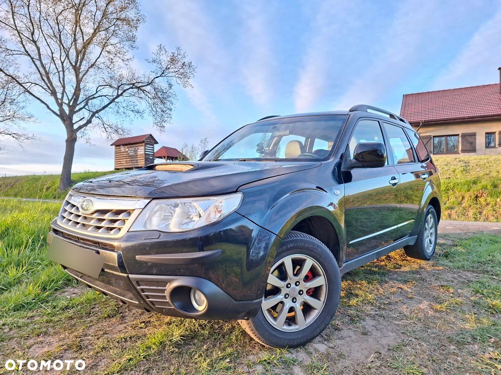 Subaru Forester 2.0X Exclusive - 5